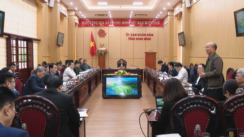 Nghe b&aacute;o c&aacute;o c&ocirc;ng t&aacute;c lập quy hoạch bảo quản, tu bổ, phục hồi danh thắng Tr&agrave;ng An - Tam Cốc - B&iacute;ch Động