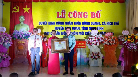 Th&ocirc;n Hồng Quang, x&atilde; X&iacute;ch Thổ đạt chuẩn n&ocirc;ng th&ocirc;n mới kiểu mẫu