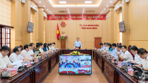 Đo&agrave;n kết, quyết t&acirc;m thực hiện thắng lợi nhiệm vụ ph&aacute;t triển kinh tế - x&atilde; hội