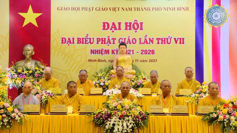 Đại hội đại biểu phật gi&aacute;o th&agrave;nh phố Ninh B&igrave;nh lần thứ VII