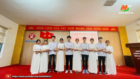 Tam Điệp ch&uacute; trọng c&ocirc;ng t&aacute;c ph&aacute;t triển đảng vi&ecirc;n