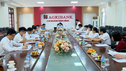Khảo s&aacute;t t&igrave;nh h&igrave;nh thực hiện nhiệm vụ ph&aacute;t triển kinh tế - x&atilde; hội 