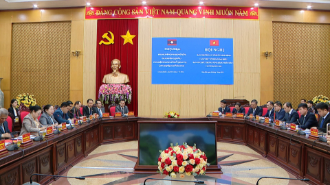 Ban Thường vụ Tỉnh ủy Ninh B&igrave;nh l&agrave;m việc với Ban Tổ chức Trung ương Đảng Nh&acirc;n d&acirc;n C&aacute;ch mạng L&agrave;o