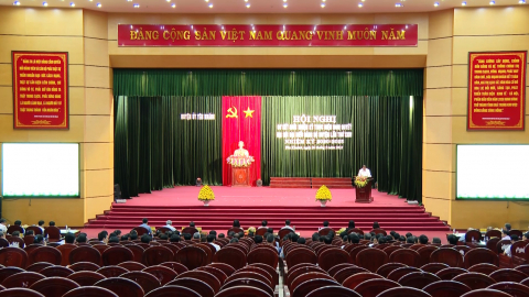 Y&ecirc;n Kh&aacute;nh sơ kết giữa nhiệm kỳ thực hiện nghị quyết đại hội Đảng bộ huyện