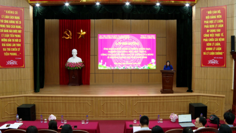 Bồi dưỡng c&ocirc;ng nghệ AI tại Trường Ch&iacute;nh trị tỉnh