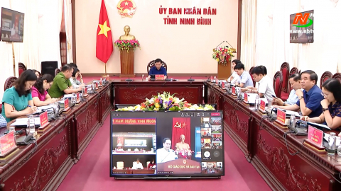 Hội nghị trực tuyến "Đẩy mạnh c&ocirc;ng t&aacute;c x&acirc;y dựng văn h&oacute;a học đường"