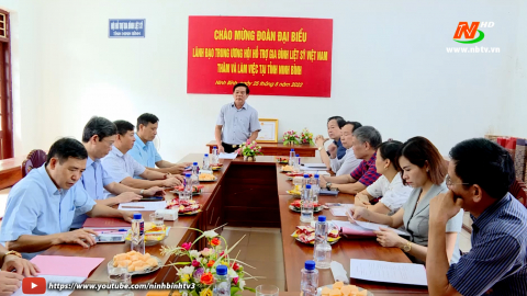 Hội hỗ trợ gia đ&igrave;nh liệt sỹ Việt Nam l&agrave;m việc tại tỉnh Ninh B&igrave;nh