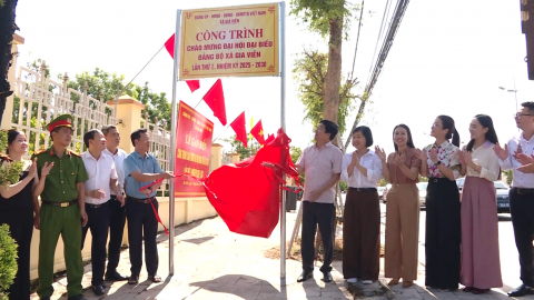 C&aacute;c địa phương kh&aacute;nh th&agrave;nh, gắn biển c&aacute;c c&ocirc;ng tr&igrave;nh ch&agrave;o mừng Đại hội Đảng c&aacute;c cấp