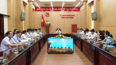 Đẩy mạnh ph&aacute;t triển KT - XH v&ugrave;ng đồng b&agrave;o d&acirc;n tộc thiểu số v&agrave; miền n&uacute;i