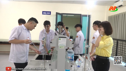 Triển khai dạy học n&acirc;ng cao đối với c&aacute;c m&ocirc;n chuy&ecirc;n theo Th&ocirc;ng tư 22