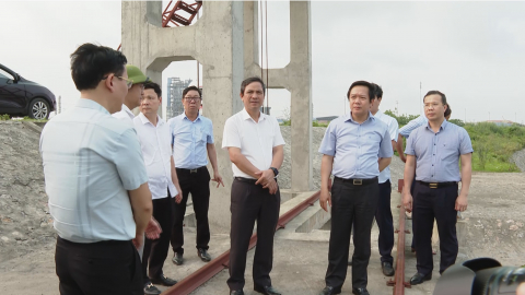 C&aacute;c đồng ch&iacute; l&atilde;nh đạo Tỉnh kiểm tra c&ocirc;ng t&aacute;c ph&ograve;ng, chống thi&ecirc;n tai tại huyện Kim Sơn, Y&ecirc;n M&ocirc;, Y&ecirc;n Kh&aacute;nh