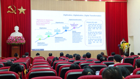 Tập huấn chuyển đổi số, khai th&aacute;c ứng dụng Gen AI