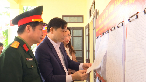 Kiểm tra c&ocirc;ng t&aacute;c chuẩn bị bầu cử tại một số địa phương