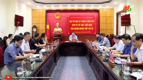 UBND tỉnh gặp gỡ doanh nghiệp định kỳ th&aacute;ng 8/2022