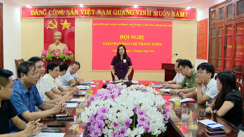 Hội nghị giao ban b&aacute;o ch&iacute; th&aacute;ng 8/2026