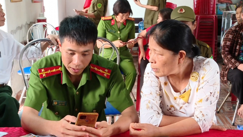 Ph&aacute;t huy quyền l&agrave;m chủ của nh&acirc;n d&acirc;n trong x&acirc;y dựng hiến ph&aacute;p