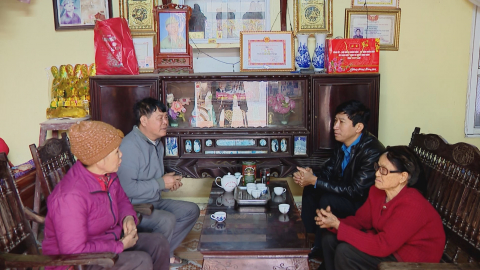 Tết trong những ng&ocirc;i nh&agrave; thắm t&igrave;nh đồng đội, nghĩa qu&acirc;n d&acirc;n