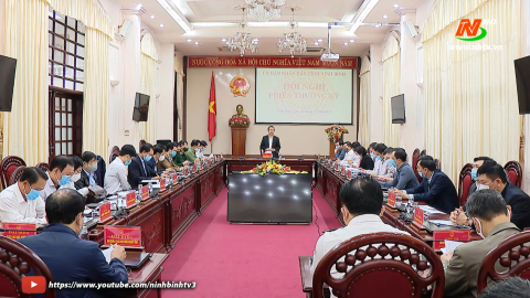 Hội nghị UBND tỉnh phi&ecirc;n thường kỳ th&aacute;ng 11 năm 2021