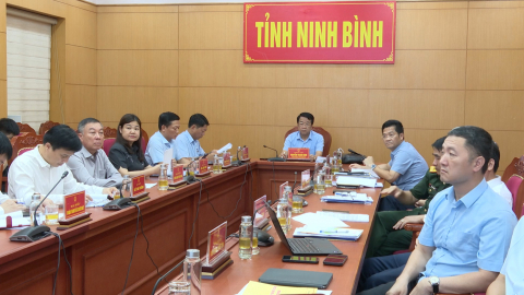 Nghe b&aacute;o c&aacute;o phương &aacute;n Quy hoạch chung Khu kinh tế Ninh Cơ