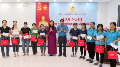 C&ocirc;ng bố quyết định th&agrave;nh lập c&aacute;c c&ocirc;ng đo&agrave;n cơ sở