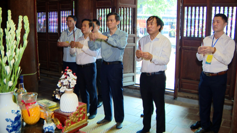 Lễ d&acirc;ng hương Đền thờ th&aacute;nh tổ nghề th&ecirc;u l&agrave;ng Văn L&acirc;m v&agrave; đền thờ Thần N&ocirc;ng 