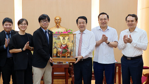 UBND tỉnh l&agrave;m việc với C&ocirc;ng ty TNHH AEON Việt Nam 