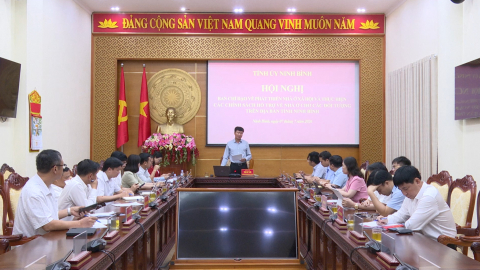 Hội nghị Ban Chỉ đạo về ph&aacute;t triển nh&agrave; ở x&atilde; hội 
