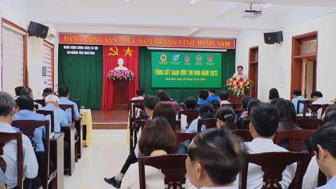 K&yacute; kết giao ước thi đua thực hiện hoạt động ủy th&aacute;c t&iacute;n dụng ch&iacute;nh s&aacute;ch x&atilde; hội