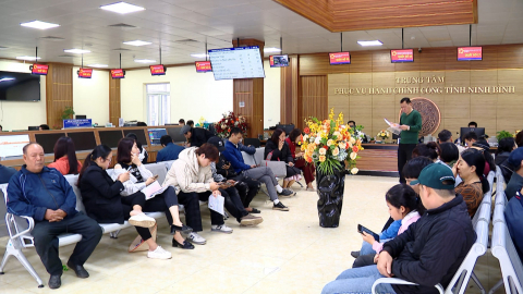 Ninh B&igrave;nh đẩy mạnh cải c&aacute;ch thủ tục h&agrave;nh ch&iacute;nh