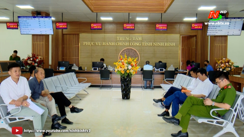 Tập trung n&acirc;ng cao chất lượng giải quyết thủ tục h&agrave;nh ch&iacute;nh