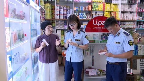  Đa dạng c&aacute;c sản phẩm chống nắng phục vụ người ti&ecirc;u d&ugrave;ng