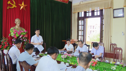 Tr&aacute;ch nhiệm, n&ecirc;u gương đưa nghị quyết của Đảng v&agrave;o cuộc sống