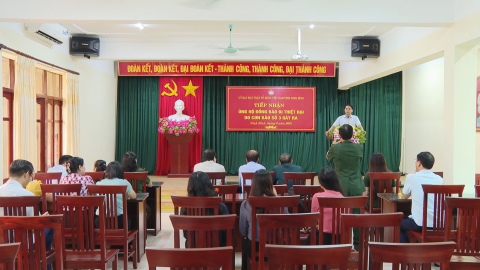 Tiếp nhận ủng hộ đồng b&agrave;o bị thiệt hại do b&atilde;o số 3 g&acirc;y ra