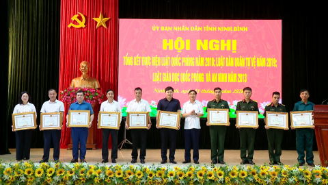 Tổng kết thực hiện c&aacute;c luật về quốc ph&ograve;ng, qu&acirc;n sự
