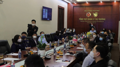 Từ 01/02/2022, QLTT xử l&yacute; vi phạm h&agrave;nh ch&iacute;nh điện tử