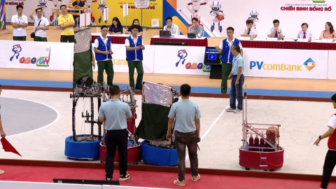Đại học Lạc Hồng chiếm ưu thế tại v&ograve;ng tứ kết Robocon Việt Nam 2025