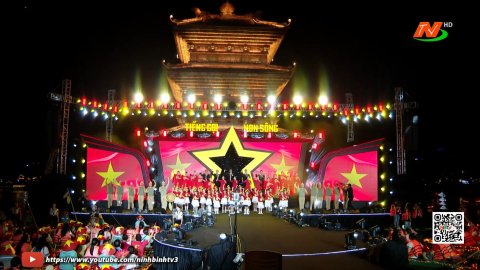 Chương tr&igrave;nh nghệ thuật &ldquo;Tiếng Gọi Non S&ocirc;ng&rdquo;.