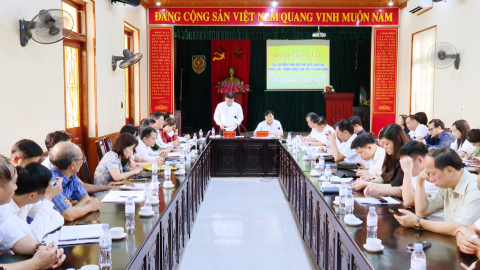 Hội đồng Phối hợp phổ biến, gi&aacute;o dục ph&aacute;p luật Trung ương l&agrave;m việc tại tỉnh