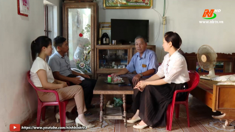 Y&ecirc;n Kh&aacute;nh quan t&acirc;m, chăm lo gia đ&igrave;nh ch&iacute;nh s&aacute;ch, người c&oacute; c&ocirc;ng