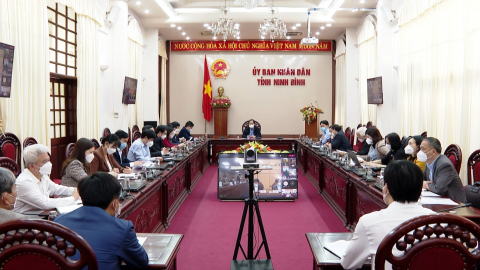 Hội nghị trực tuyến to&agrave;n quốc về tiếp tục triển khai Chương tr&igrave;nh Gi&aacute;o dục phổ th&ocirc;ng 2018