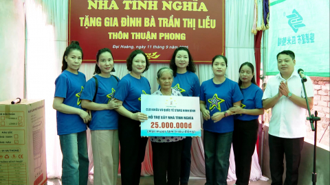 Kh&aacute;nh th&agrave;nh nh&agrave; t&igrave;nh nghĩa cho hộ ngh&egrave;o