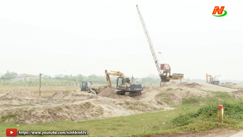 Ban Kinh tế - Ng&acirc;n s&aacute;ch HĐND tỉnh khảo s&aacute;t thực trạng vi phạm h&agrave;nh lang bảo vệ đ&ecirc;