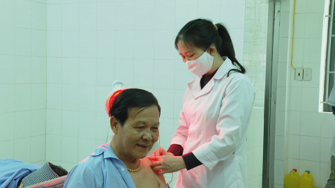 Hiệu quả kh&aacute;m, chữa bệnh bằng y học cổ truyền
