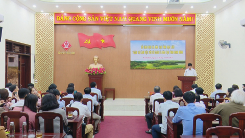 Sở Gi&aacute;o dục v&agrave; Đ&agrave;o tạo  tỉnh Bạc Li&ecirc;u thăm v&agrave; l&agrave;m việc tại Ninh B&igrave;nh