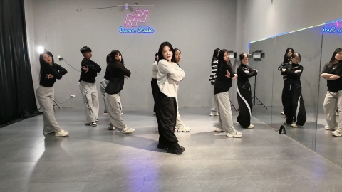 Nhảy hiện đại - Sống trọn năng lượng