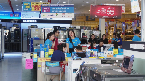 Th&agrave;nh phố Ninh B&igrave;nh doanh thu dịch vụ năm 2024 ước đạt hơn 35.000 tỷ đồng