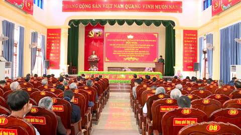 Tiếp x&uacute;c giữa cử tri với người ứng cử đại biểu Quốc hội, đại biểu Hội đồng nh&acirc;n d&acirc;n tỉnh tại x&atilde; Vũ Dương, Y&ecirc;n Cường
