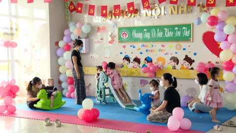 Gửi gắm y&ecirc;u thương qua từng lời khuy&ecirc;n sức khỏe
