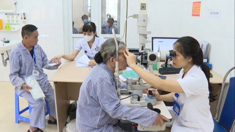 Bệnh viện mắt Nam Định ứng dụng th&agrave;nh c&ocirc;ng kỹ thuật ti&ecirc;m nội nh&atilde;n