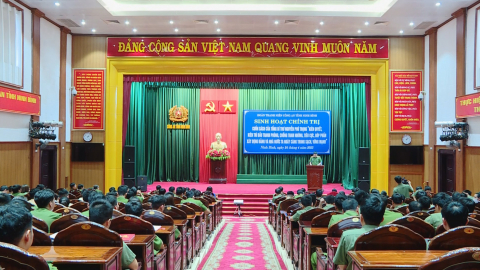 Sinh hoạt ch&iacute;nh trị về t&aacute;c phẩm của Tổng B&iacute; thư Nguyễn Ph&uacute; Trọng